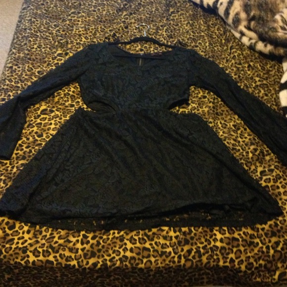 Short dress