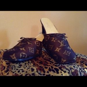 Authentic Louis Vuitton shoes, worn a couple times