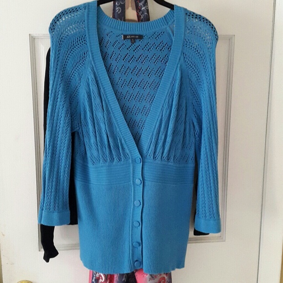 Sold - Picture 3 of 3