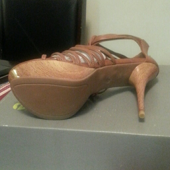 Strap sandals - Picture 2 of 4