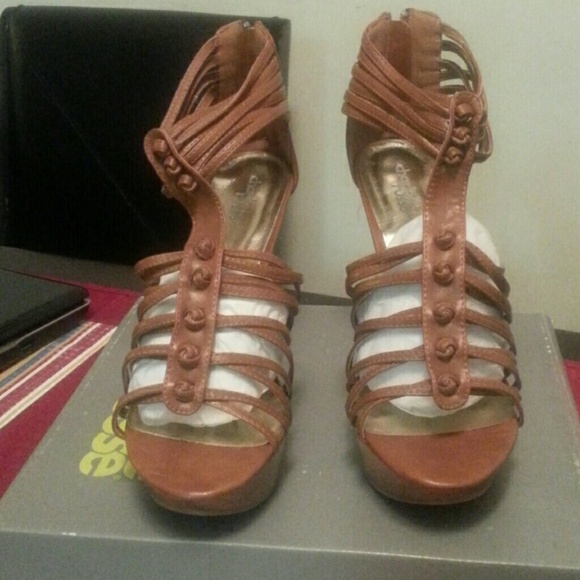 Strap sandals - Picture 3 of 4