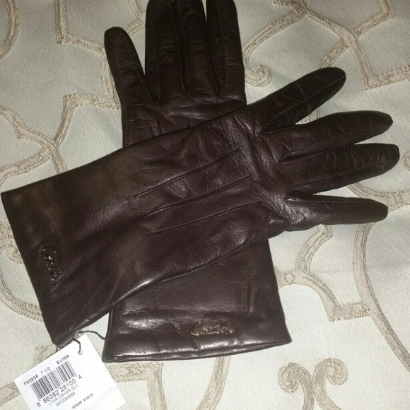Brand new never worn brown leather Coach gloves