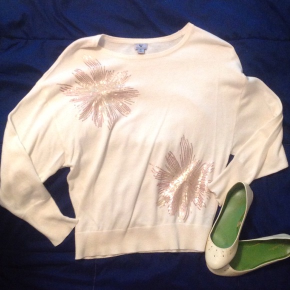 Cream dolman sleeve sweater with gold sequins!