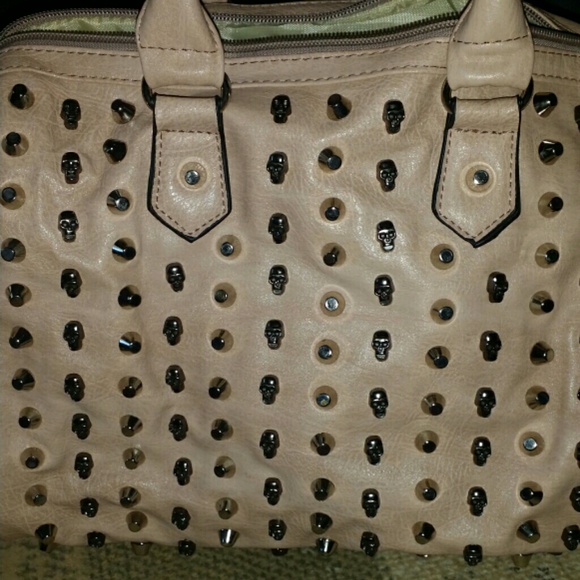 Tan bag - Picture 2 of 4