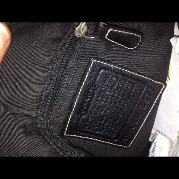 Coach handbag - Picture 2 of 2