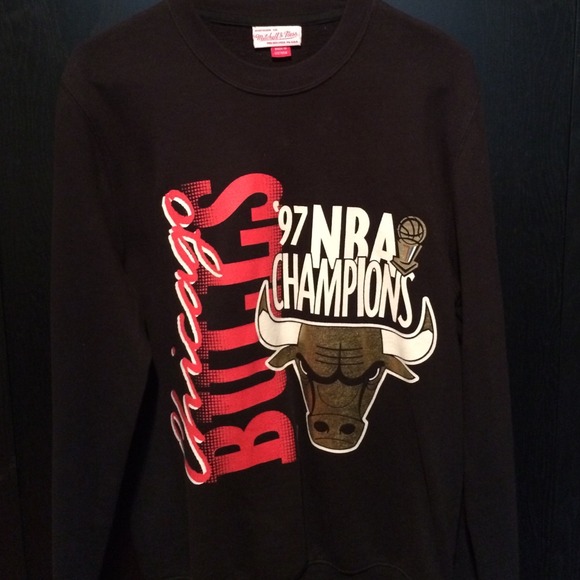 Chicago Bulls sweater