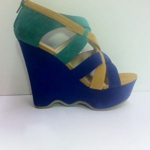 Criss-Cross Wedge Heels