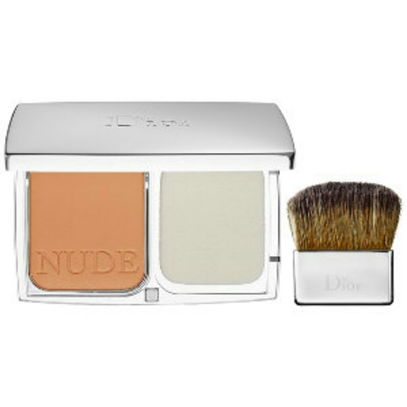 Dior compact 050 dark beige