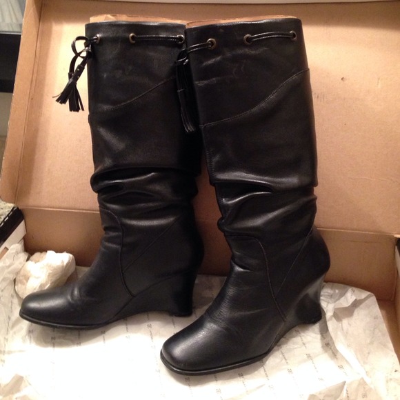 Black Andrea wedges boots