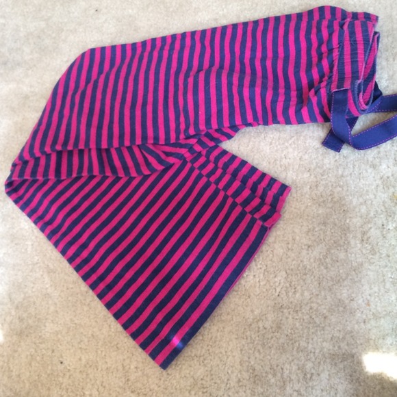 Stripped Pjs ! - Picture 2 of 3