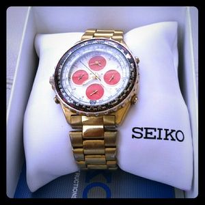 CLEAR OUT SALE Gold band SEIKO WATCH