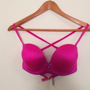 Victoria's Secret Bombshell Padded push up bra 36B