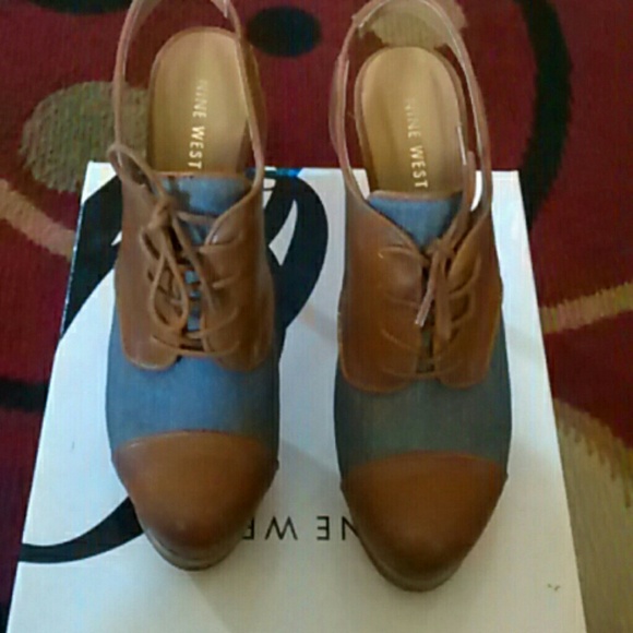 Shoes - Picture 3 of 4