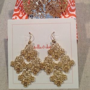 Stella & Dot Chantilly Lace Earrings