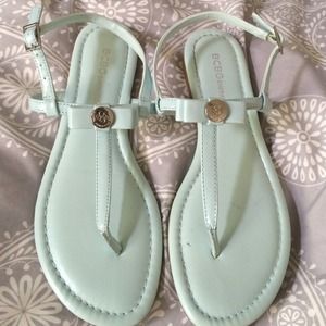 BCBGeneration size 6 mint blue strappy sandals