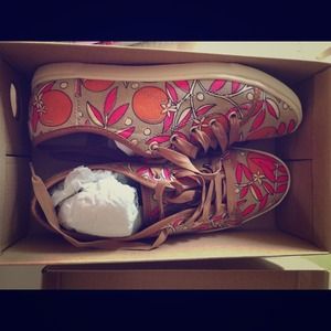 Brand new Fossil shoes