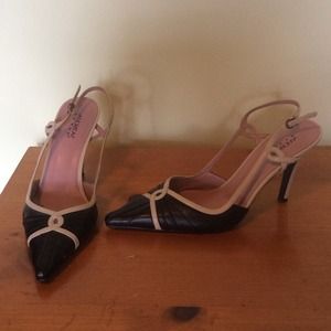 Career Ready 👠 black with beige slingback heels