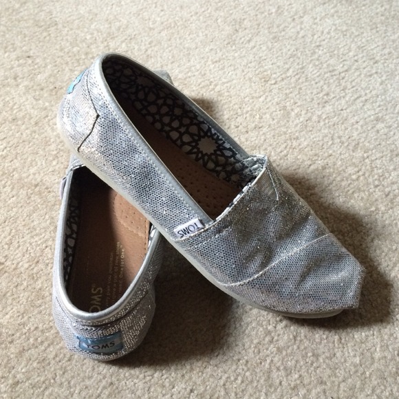 Silver glittery Toms