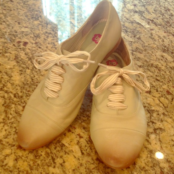 BP adorable ombré shoes