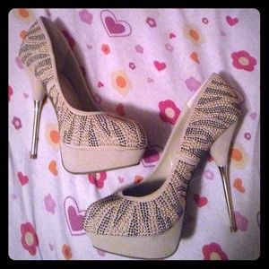Beige and gold studded pumps