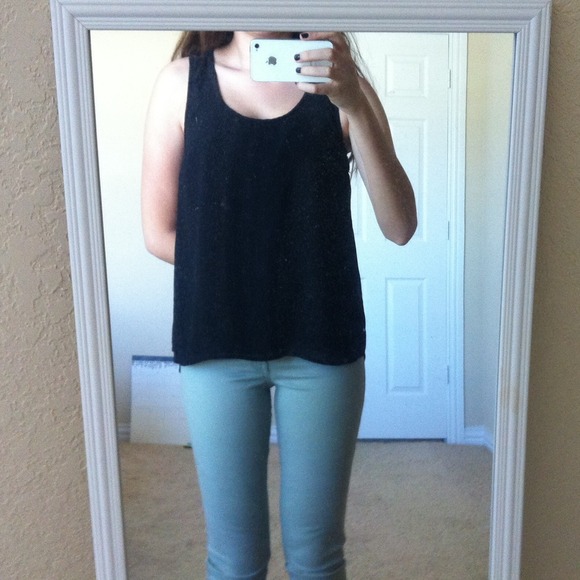 Black chiffon sleeveless top with lace trim - Picture 3 of 3