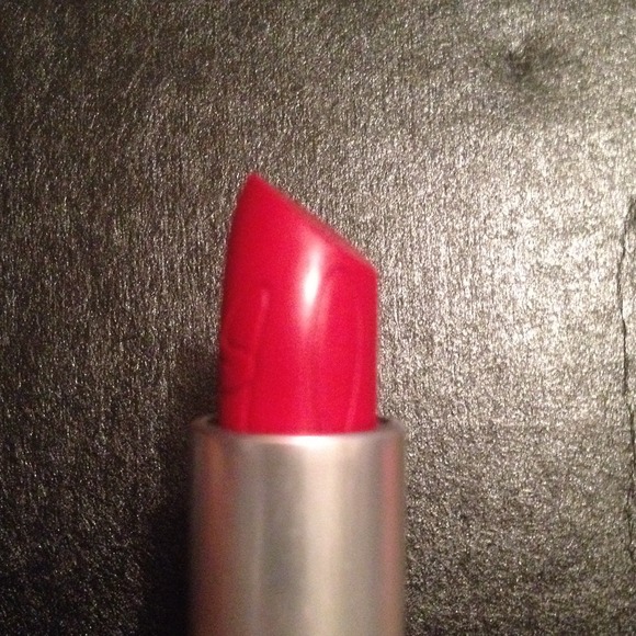Mac Riri Woo