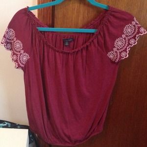 A beautiful matron American eagle shirt