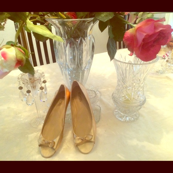 Michael Kors Shoes - Michael  Kors Gold flats " 👠Special👠