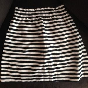 ***RESERVED**JCREW Factory pleated skirt NWT