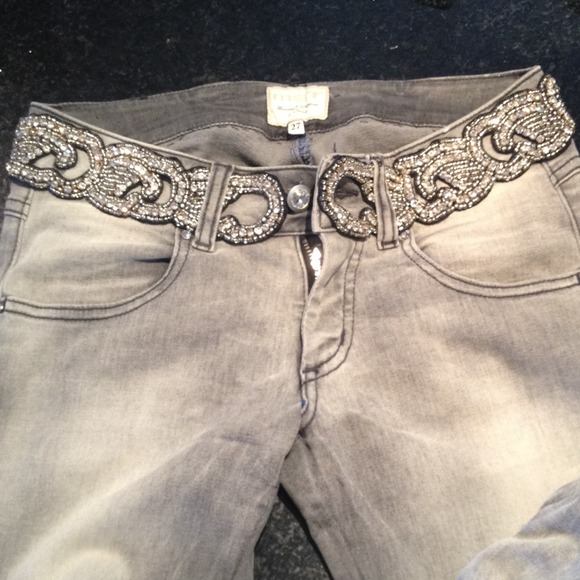 Met Injeans. Limited Collection. Removable belt. - Picture 3 of 4