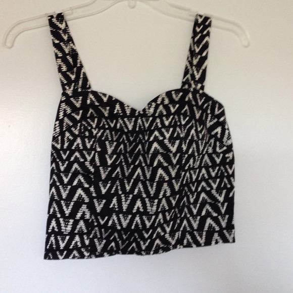 Tribal print crop top