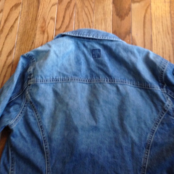 Jean jacket - Picture 3 of 4