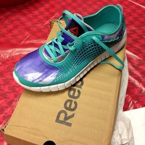 Reebok z goddess Glitch running shoes