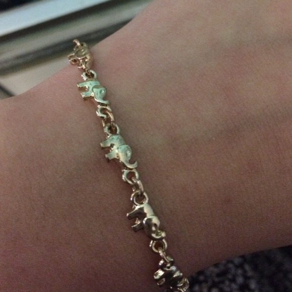Brandy Melville Jewelry - Brandy melville bracelet