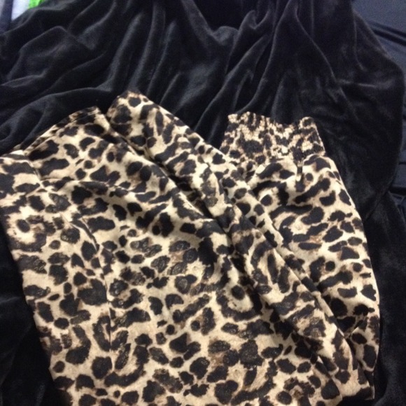 Cheetah print palazzo pants