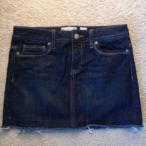 Old Navy Dark Wash Jean Skirt - Picture 1 of 3