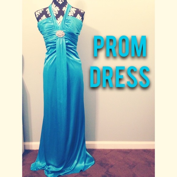 Prom Dress 💙