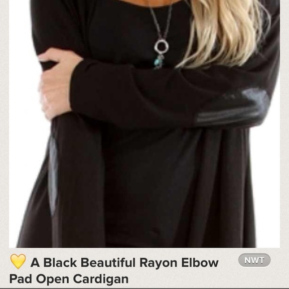 💛 A Beautiful cardigan pad elbows Brand new