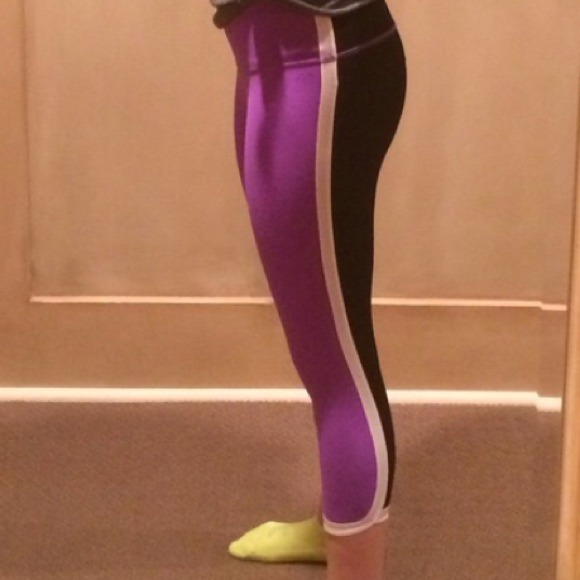 Lulu lemon double sided yoga pants - Picture 3 of 4