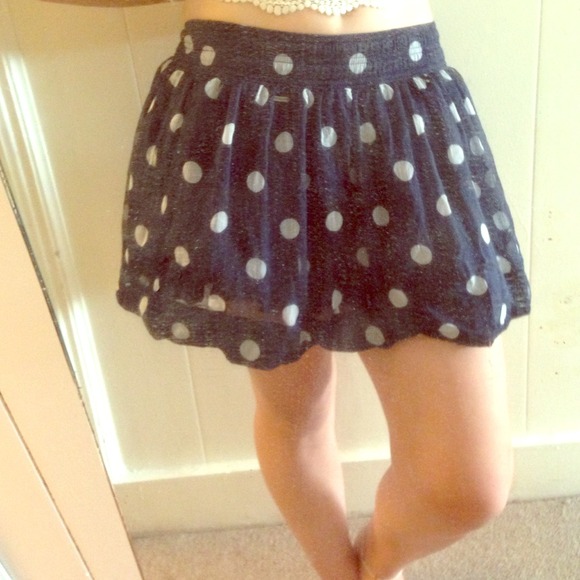 Hollister Polka Dot Ruffle Mini Skirt - Picture 1 of 3