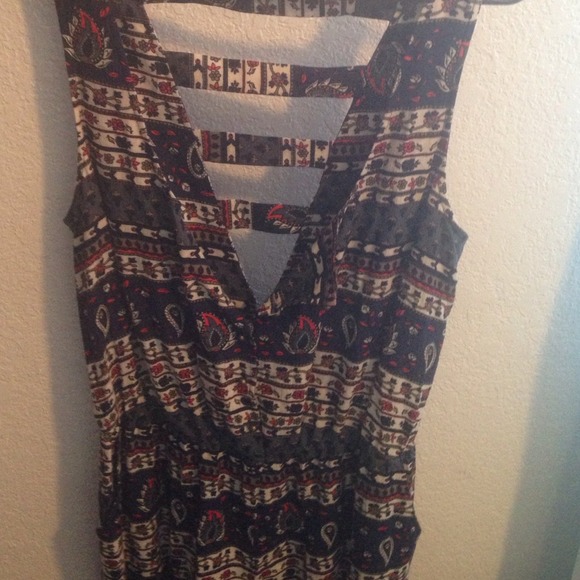 Romper - Picture 2 of 2