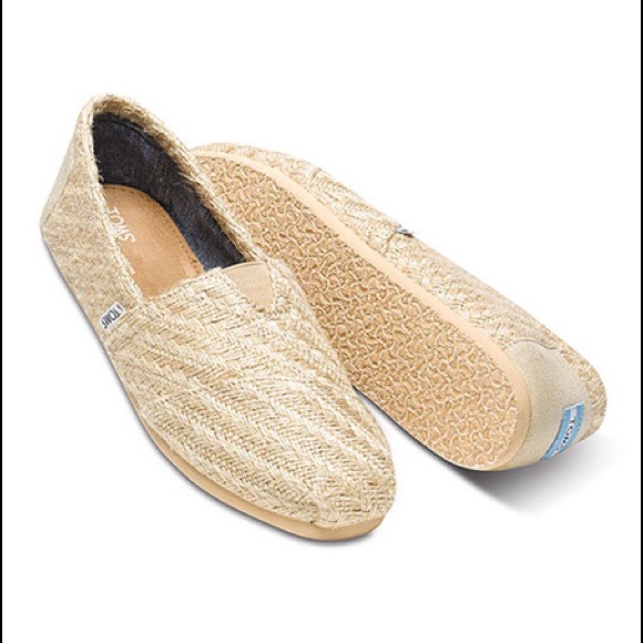 Mens TOMS Classics, in Burlap Basket Weave.