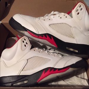 Fire red 5s
