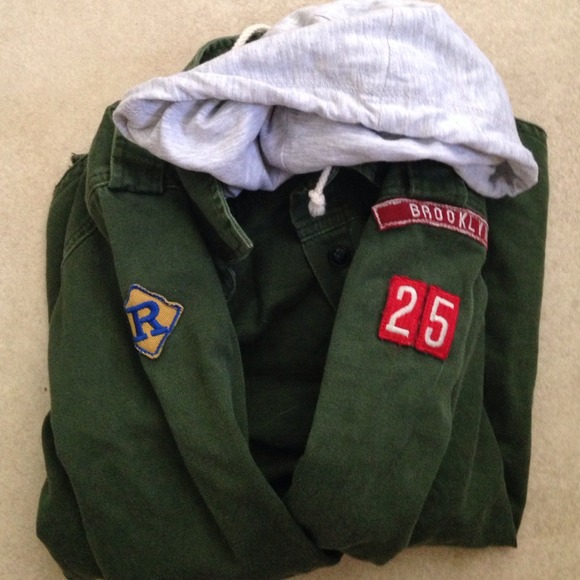 📦SOL! ‼️Military-like hoodie 👍 - Picture 4 of 4