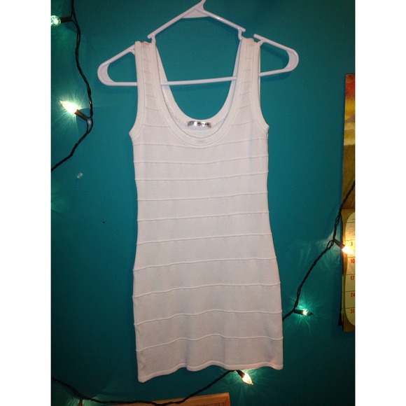 Bandage body con dress