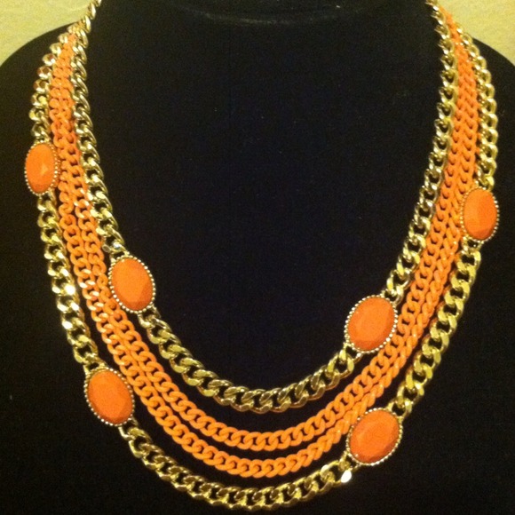 Necklace - Picture 1 of 2