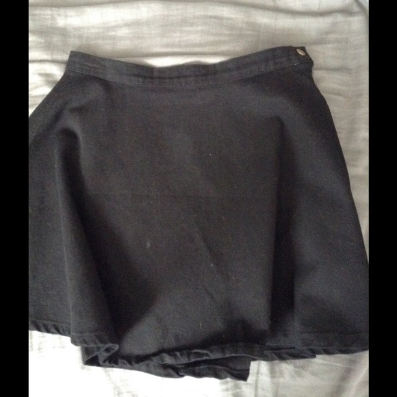 AA CIRLCE SKIRT - Picture 2 of 2