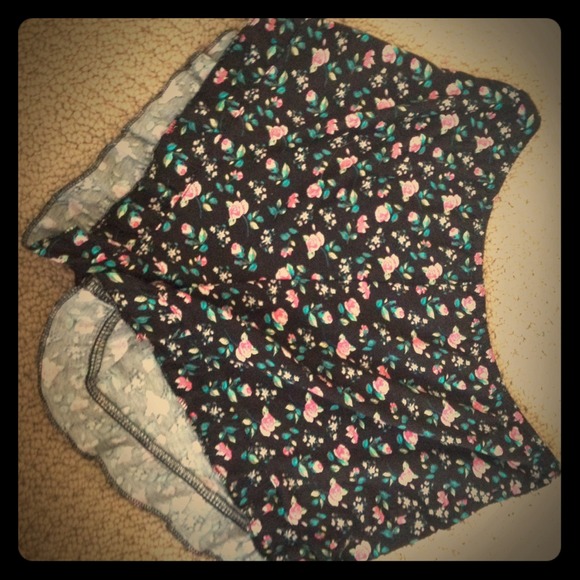 Wet seal loose shorts