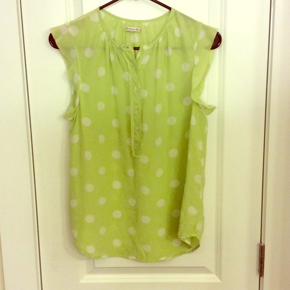 Silk polka dotted top - Picture 1 of 1