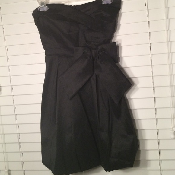 Cute and classy Strapless cocktail dress